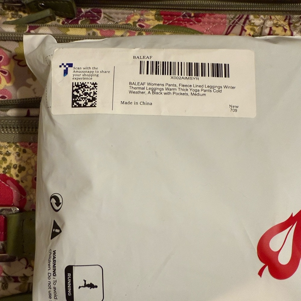 NWT Baleaf Fleece Lined Leggings with Pockets - Picture 5 of 5